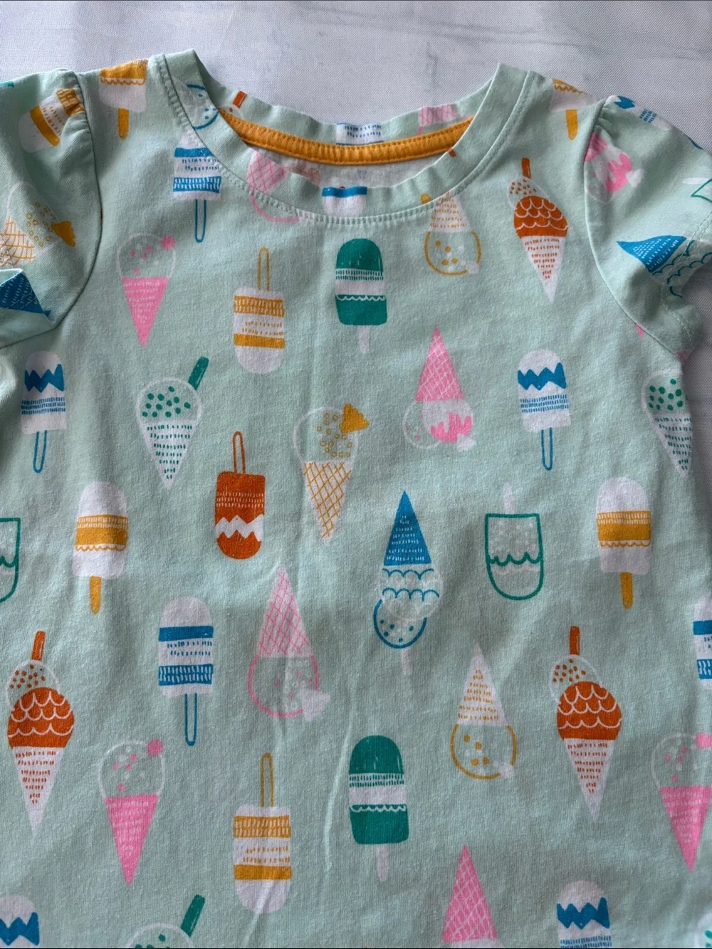 Cat and jack toddler Girls  Mint Ice Cream Print Short Sleeve Top size 5T